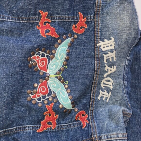 PEACE studded and embroidered cropped jean jacket by J2 Jean - Picture 7 of 9